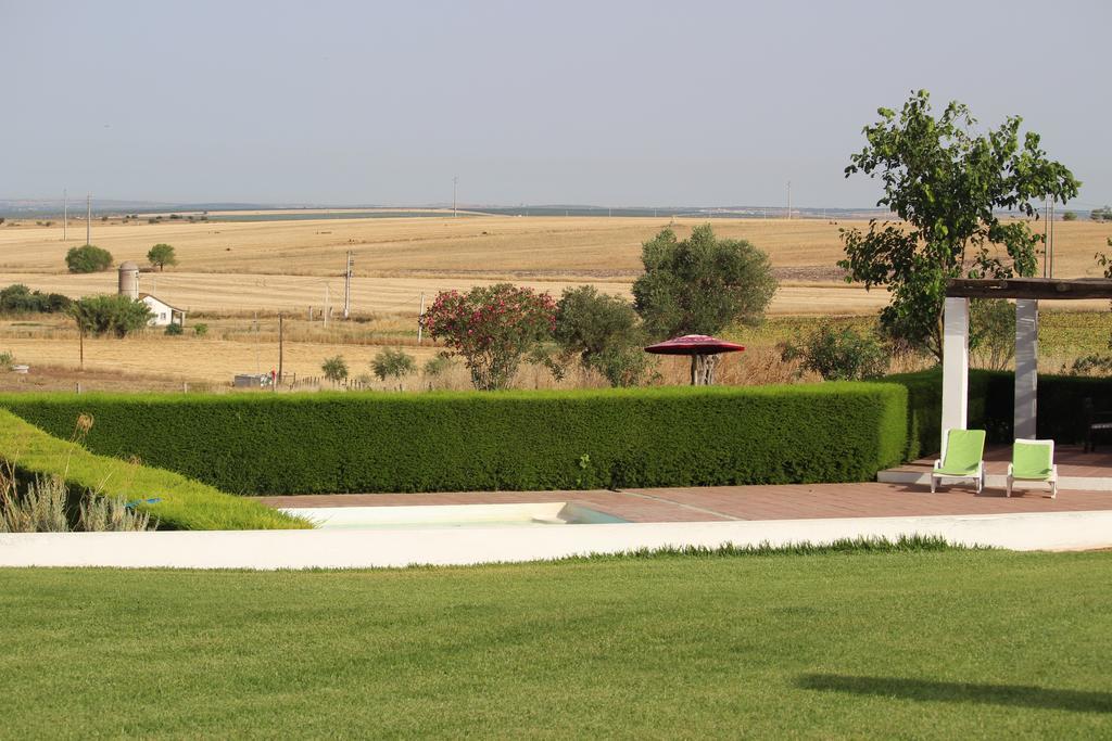 Monte Da Morena Agro-Turismo Serpa Extérieur photo