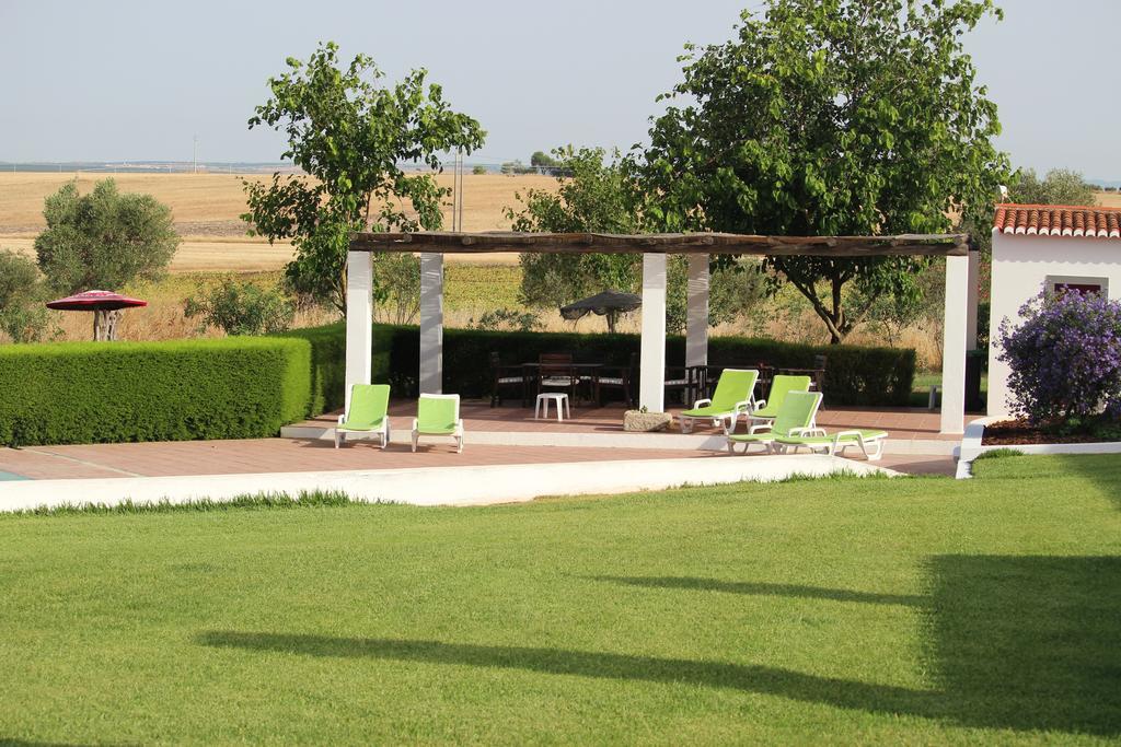 Monte Da Morena Agro-Turismo Serpa Extérieur photo